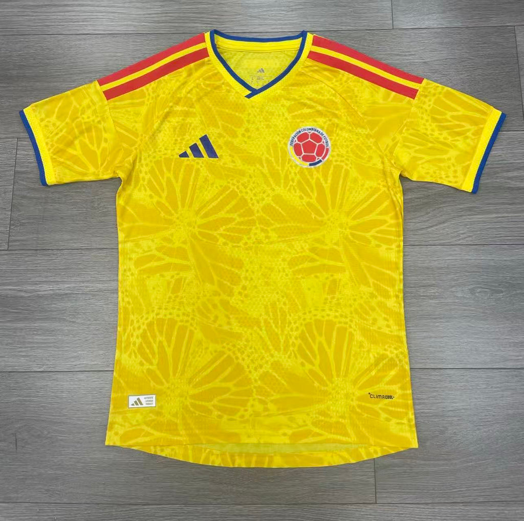 Camisa inspirada en la selección Colombia del mundial