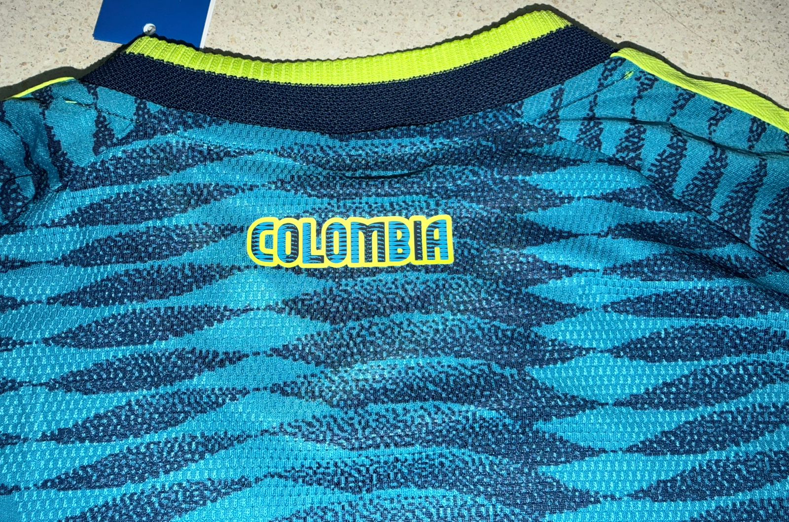 Camiseta colombia azul visitante
